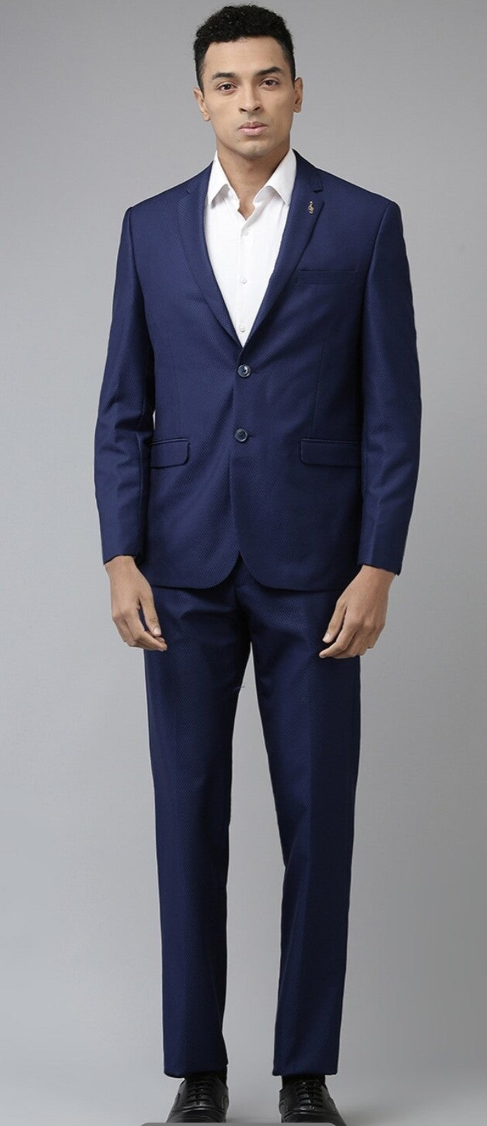 Van Heusen - Suits