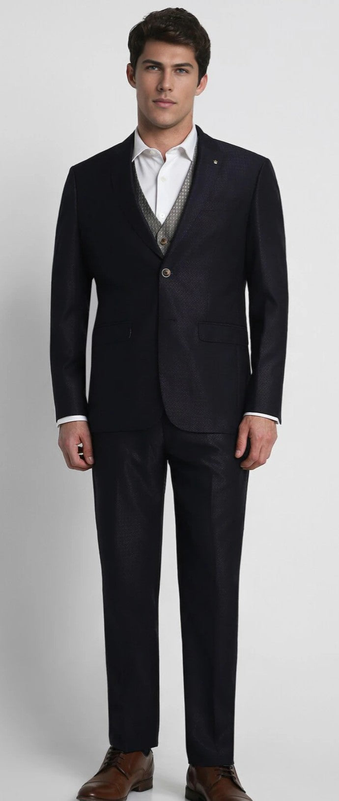 Louis Philippe - Suits