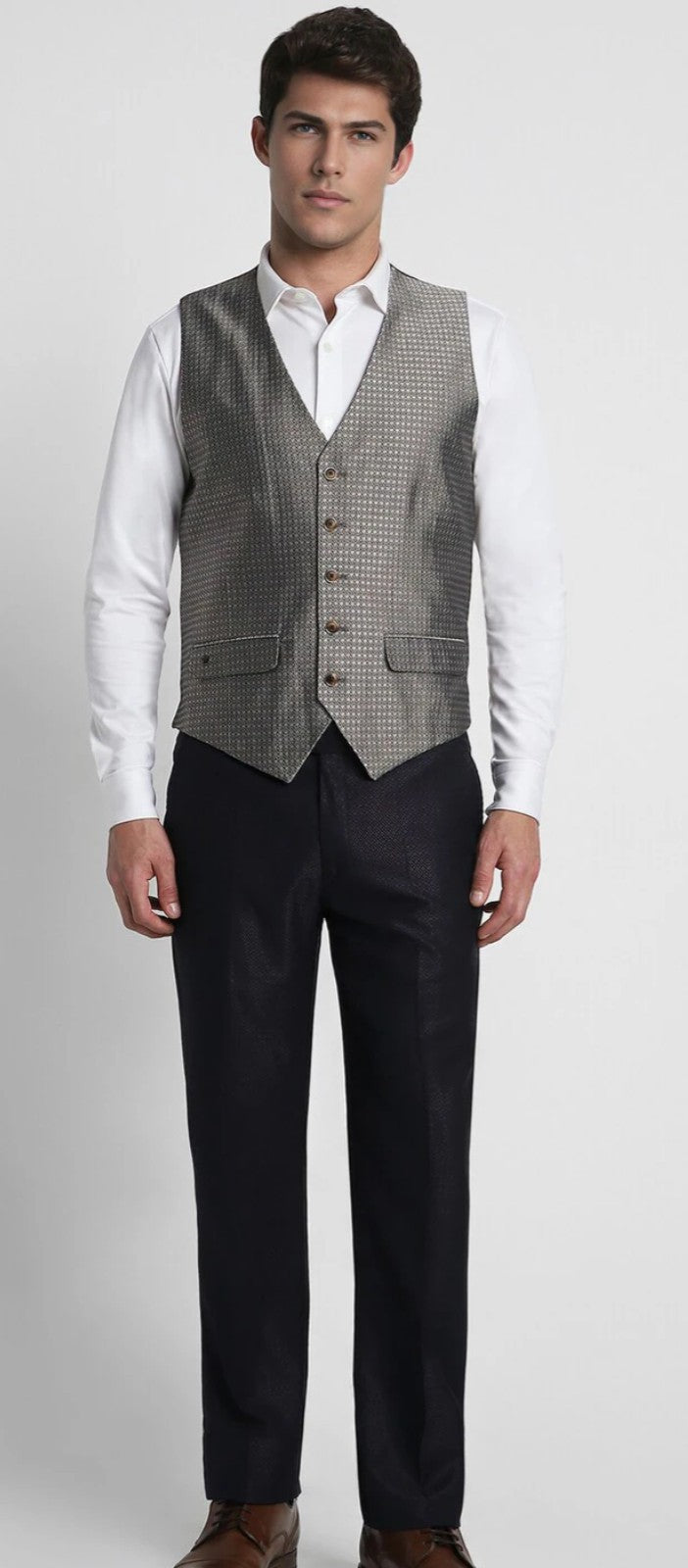 Louis Philippe - Suits