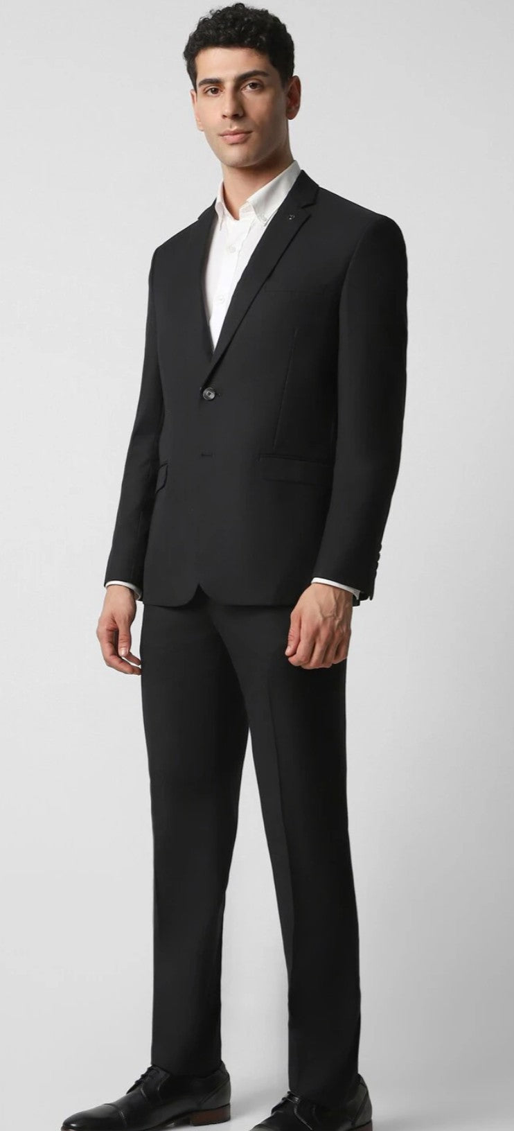 Van Heusen - Suits