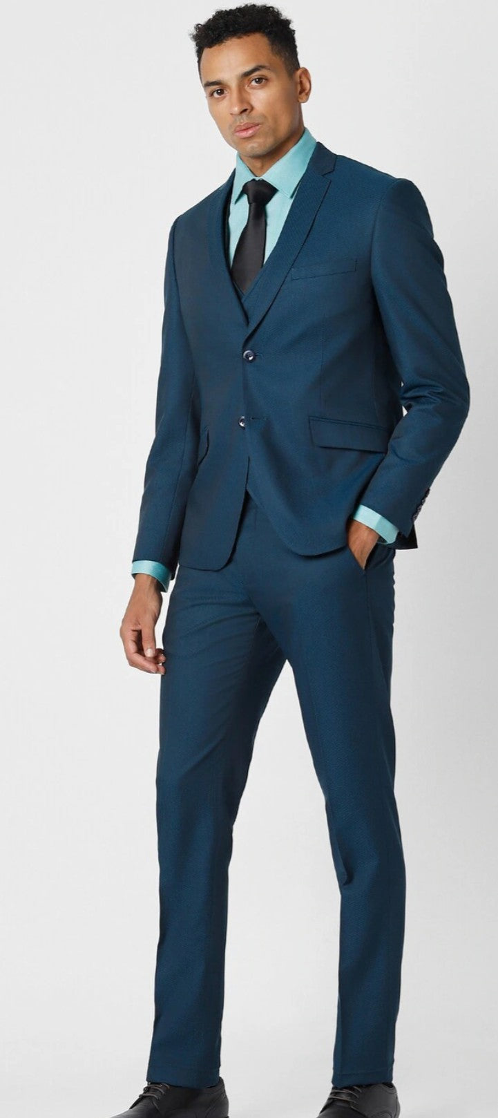 Van Heusen - Suits