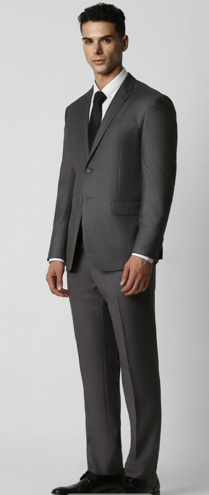 Van Heusen - Suits