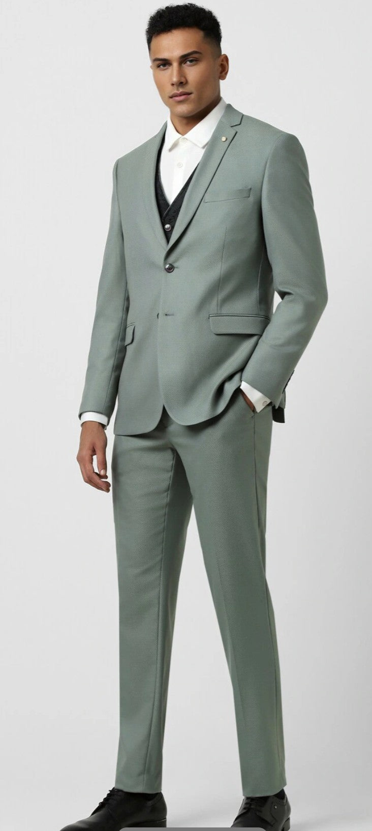 Van Heusen - Suits