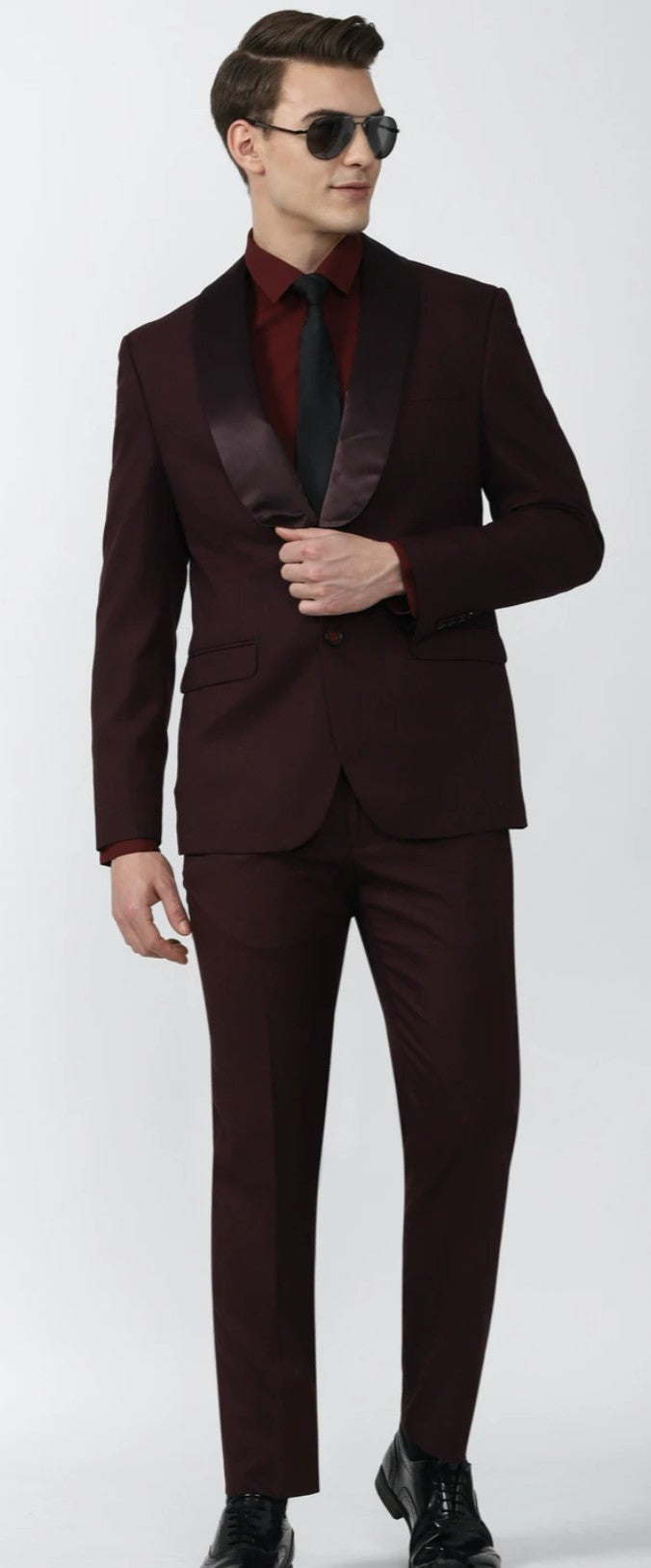 Van Heusen - Suits