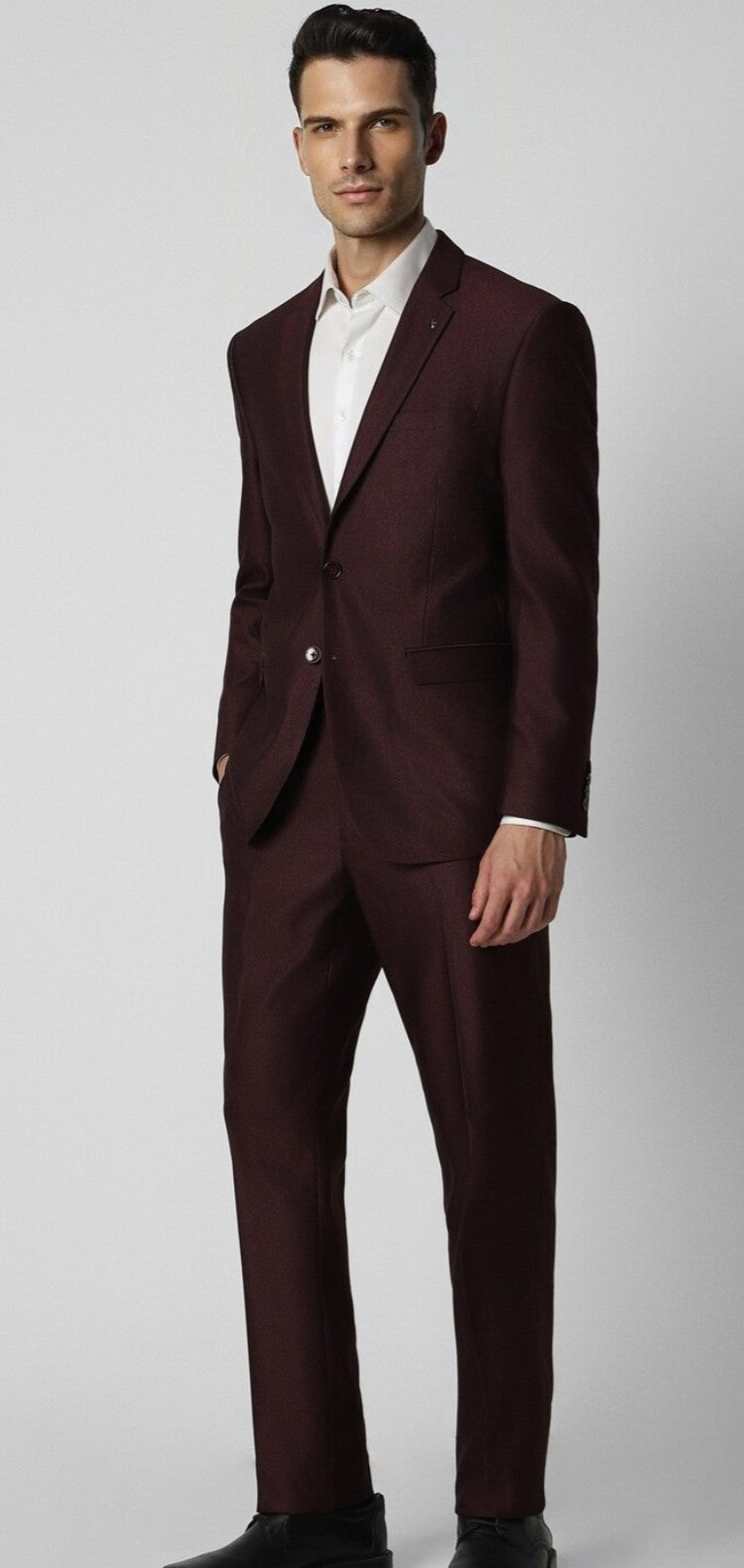 Van Heusen - Suits