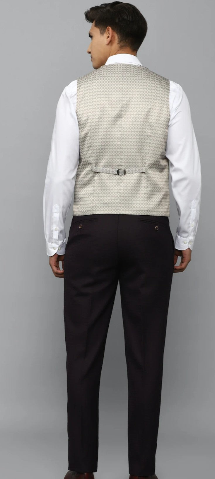Louis Philippe - Suits